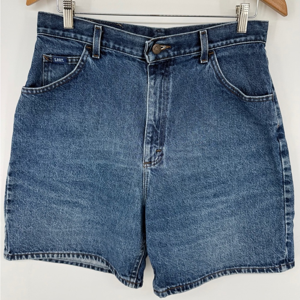 Vintage Lee Women’s Mom Short 32 90s VTG Medium Wash 7 Inseam Y2K Bermuda